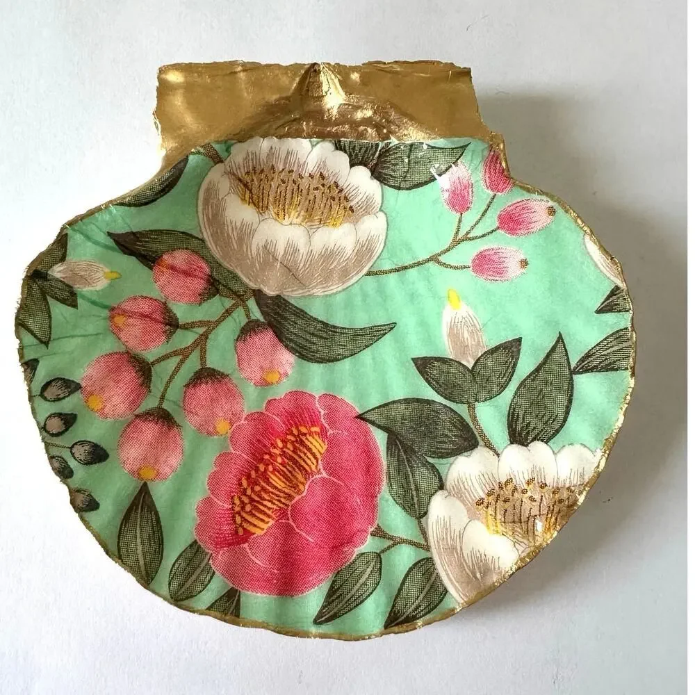 Camellia Floral Seashell Trinket Dish Garden Decor - Picture 2 of 7